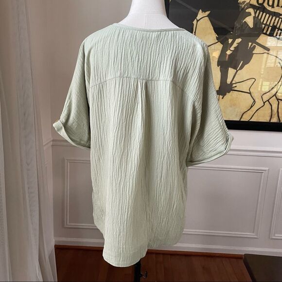 Soft Surroundings Sage Green Notched Neck Tunic L - Picture 2 of 6